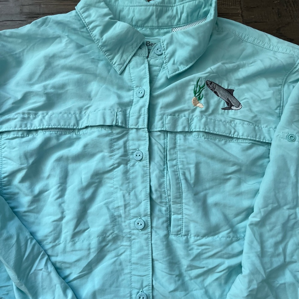 L.L. Bean Light Aqua Lightweight Fishing Jacket - Picture 2 of 6